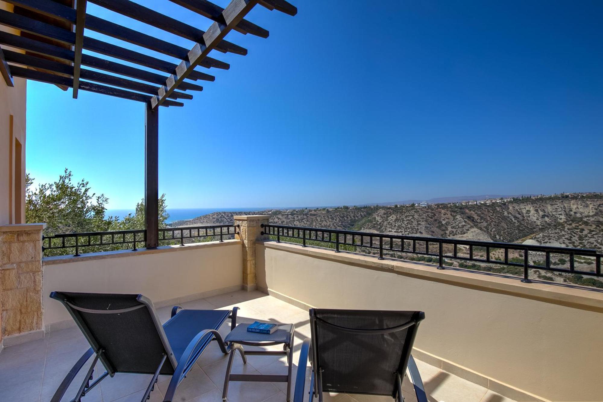 Fantastic Junior Villa Cz02 Salamis With Gorgeous Views, Aphrodite Hills Kouklia Exterior foto